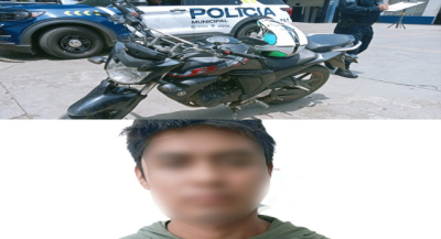 Policía Vial detiene a conductor de motocicleta al presentar presuntas alteraciones en sus numerales