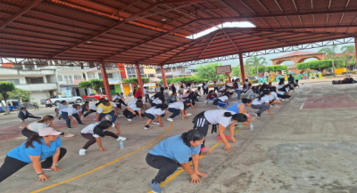 Ejercicio y alimentación saludable reducen síntomas de la menopausia: SSO