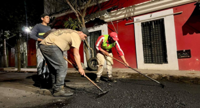 Refuerza Municipio de Oaxaca de Juárez trabajos de bacheo en distintos puntos de la ciudad