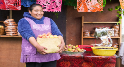Muestra San Antonio Cuajimoloyas su riqueza biocultural en la Feria Regional de los Hongos Silvestres