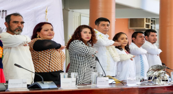 Reconoce Gobierno de Oaxaca 500 años de fundación de San Ildefonso Villa Alta