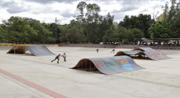 Bosque El Tequio cuenta con pista de patinaje todos los días: Administración