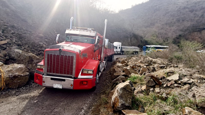 Abren circulación en carretera Oaxaca-Istmo