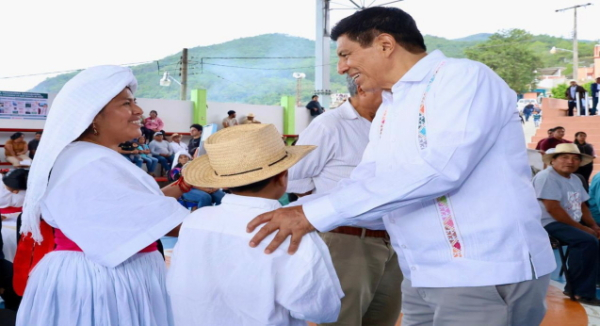 Contará San Mateo Cajonos con planta de tratamiento de aguas residuales: Salomón Jara