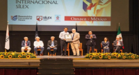 Oaxaca de Juárez entrega reconocimiento de “Visitante Distinguido” a juristas y académicos