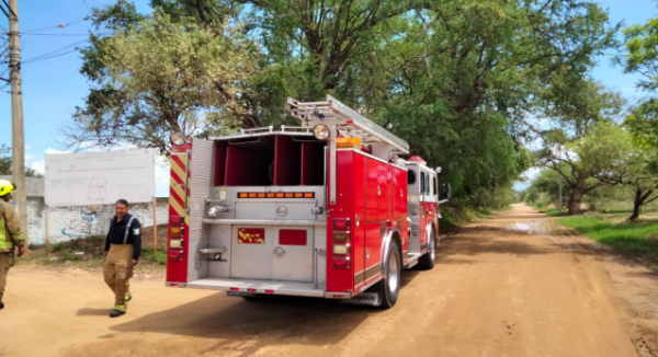 Atienden cuerpos de seguridad y auxilio reporte de presunto desplome de aeronave en San María Coyotepec
