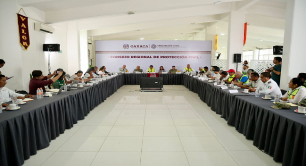 Gobiernos Federal y Estatal coordinan esfuerzos para dar respuesta inmediata a personas afectadas por el huracán Erick