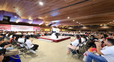 Con entrega de tarjetas Joven y de Mi Primera Chamba, Gobierno de Oaxaca reconoce a las juventudes como protagonistas de la transformación