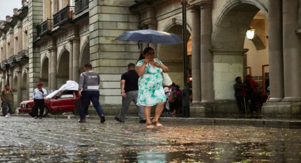 Oaxaca | Se prevé lluvias para este miércoles por onda tropical número 13