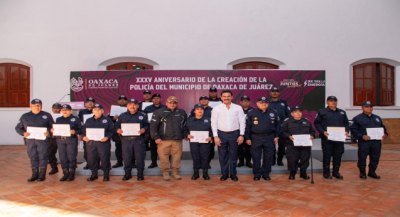 Reconocen 35 años de la Policía Municipal de Oaxaca de Juárez con acciones históricas de fortalecimiento institucional