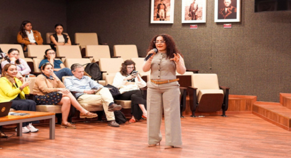 Coordinan Gobierno del Estado y ACNUR capacitación a periodistas y funcionariado público en temas de movilidad humana