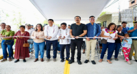 Entregan pavimentación en calle Zaachila, en Santa Rosa Panzacola, Oaxaca de Juárez