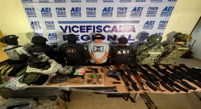 Fiscalía de Oaxaca y Gabinete de Seguridad capturan a objetivo prioritario y nuevo líder de célula criminal de Ocotlán, asegurando drogas, armas de alto poder, granadas y explosivos