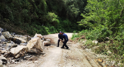 Policía Vial de Oaxaca, reporta derrumbes y afectaciones en 3 tramos carreteros