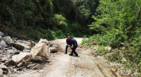 Policía Vial de Oaxaca, reporta derrumbes y afectaciones en 3 tramos carreteros