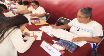 Inicia IEEPO recepción de documentos de egresados normalistas y becarios ENIDMI