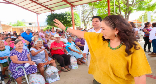 Fortalece DIF Oaxaca bienestar y seguridad alimentaria de familias de Valles Centrales