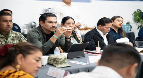 Ray Chagoya participa en Mesa Regional de Paz y Seguridad para fortalecer acciones en Oaxaca de Juárez