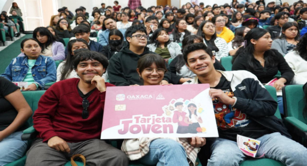 Lleva Gobierno de Oaxaca convocatoria de Tarjeta Joven a la Sierra Juárez