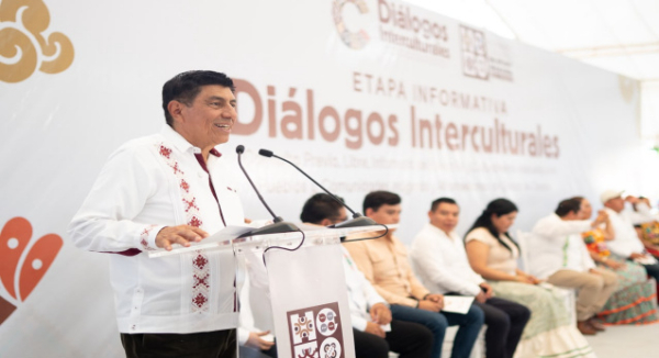 Informa Gobierno de Oaxaca que propuesta de nueva Constitución tiene enfoque intercultural y garantía de derechos sociales