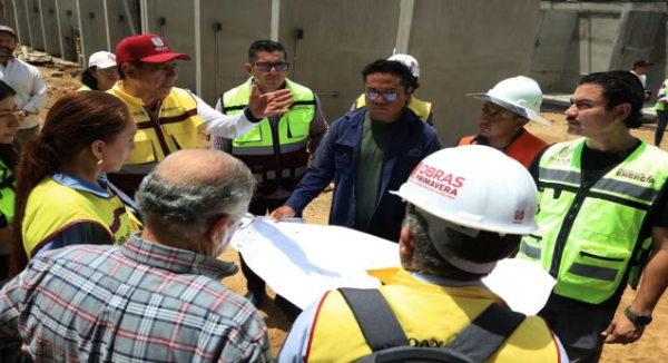 Avanzan trabajos en el Parque del Amor