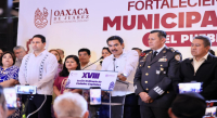 Ray Chagoya reúne en Oaxaca de Juárez a ciudades capitales para fortalecer gobiernos locales