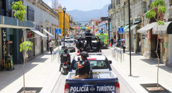 Operación Cazador refuerza vigilancia en el Centro Histórico durante la Guelaguetza 2026