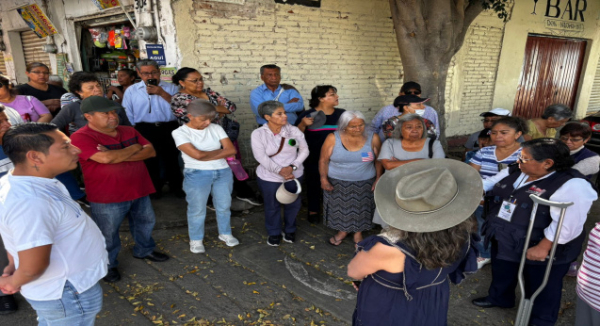 Atienden Ceabien y SOAPA a vecinos de la Colonia Santa María, Oaxaca de Juárez