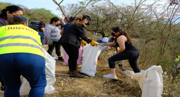 Recuperan espacio público en el Ejido Guadalupe Victoria con Tequio Vecinal