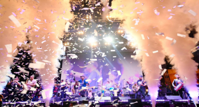 Panteón Rococó abre las festividades de Día de Muertos con concierto en el Zócalo de Oaxaca