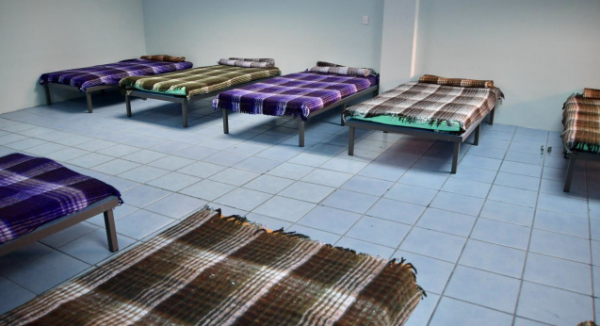 En temporada de frío, Oaxaca de Juárez mantiene activo el albergue nocturno “Abrigo Vecinal”