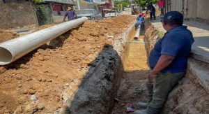 Mejorará Ceabien red distribuidora de agua potable en colonia Lomas del Puerto de Puerto Escondido