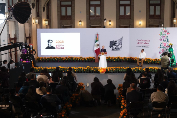 Claudia Sheinbaum señala que monopolio de contratos del INE para material electoral viene desde 1999