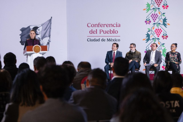 Claudia Sheinbaum destaca aumento de 400 mil jóvenes en el Bachillerato Nacional