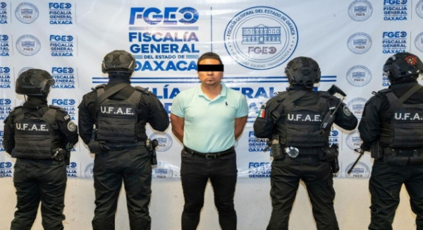 FGEO detiene a integrante de ASAEO señalado como presunto líder extorsionador en la Central de Abasto