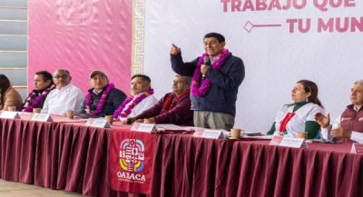 Invierte Gobierno de Oaxaca 9 mdp para educación, viviendas y salud de San Antonio Huitepec