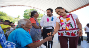 Mejora Irma Bolaños alimentación y movilidad de habitantes de la Sierra de Flores Magón