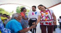 Mejora Irma Bolaños alimentación y movilidad de habitantes de la Sierra de Flores Magón