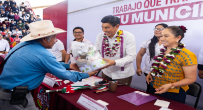 San Juan Mixtepec en el centro del Bienestar: recibe aparatos funcionales y dotaciones alimentarias