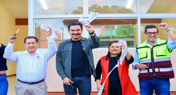 Gobierno de Oaxaca de Juárez entrega nueva biblioteca en la Escuela Primaria Antequera