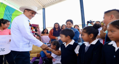 Con 22 mdp en obras y programas, Gobernador de Oaxaca acelera progreso de San Miguel Amatitlán