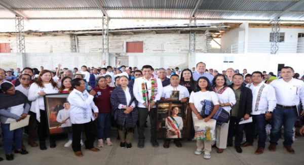 Aprueba Gobierno de Oaxaca construcción de baños con biodigestor en Santa María del Rosario para mejorar la calidad de vida