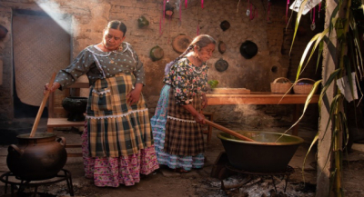 Invitan a oaxaqueñas al programa &quot;Nueva Generación de Cocineras Tradicionales: Puente de sabor entre Francia y México&quot;