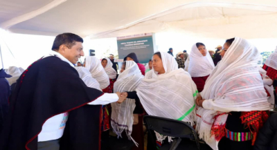Encabeza Gobernador Salomón Jara Mega Tequio de Arranque Caminos Bienestar en Santa María Yucunicoco