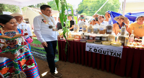 Reitera Salomón Jara apoyo al campo en la celebración del Día Nacional del Maíz 2025