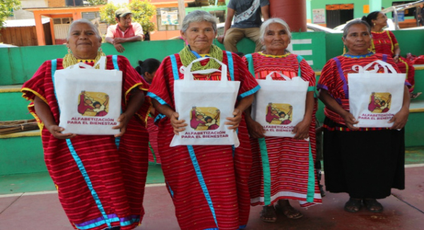 Con Modelo Indígena Bilingüe, IEEA brinda servicios de alfabetización en 8 lenguas maternas