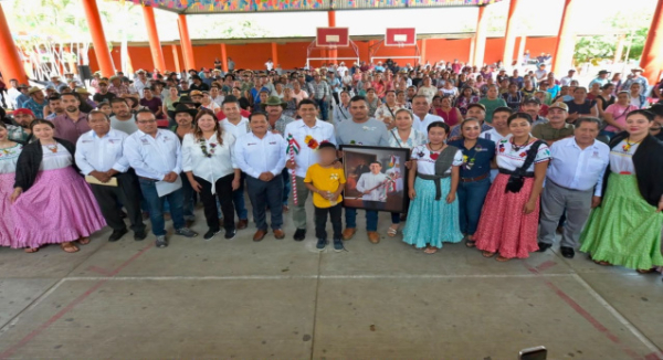 Con Trabajo que Transforma tu Municipio, Salomón Jara impulsa el desarrollo de Santiago Minas