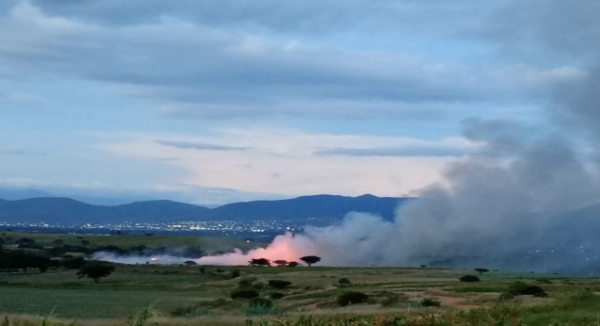 Desmiente SSPC caída de meteorito en Zimatlán, se registra un incendio en basurero