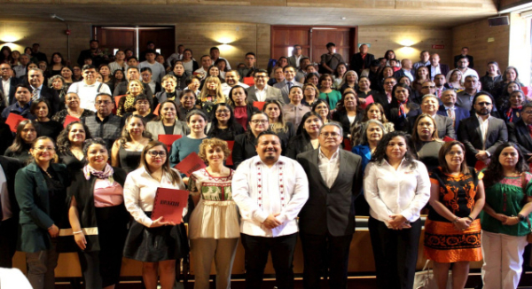 Entrega AGEO certificados del primer Diplomado en Gestión Documental y Administración de Archivos