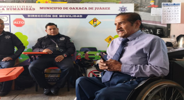 Policía Vial de Oaxaca de Juárez recibe capacitación en movilidad incluyente